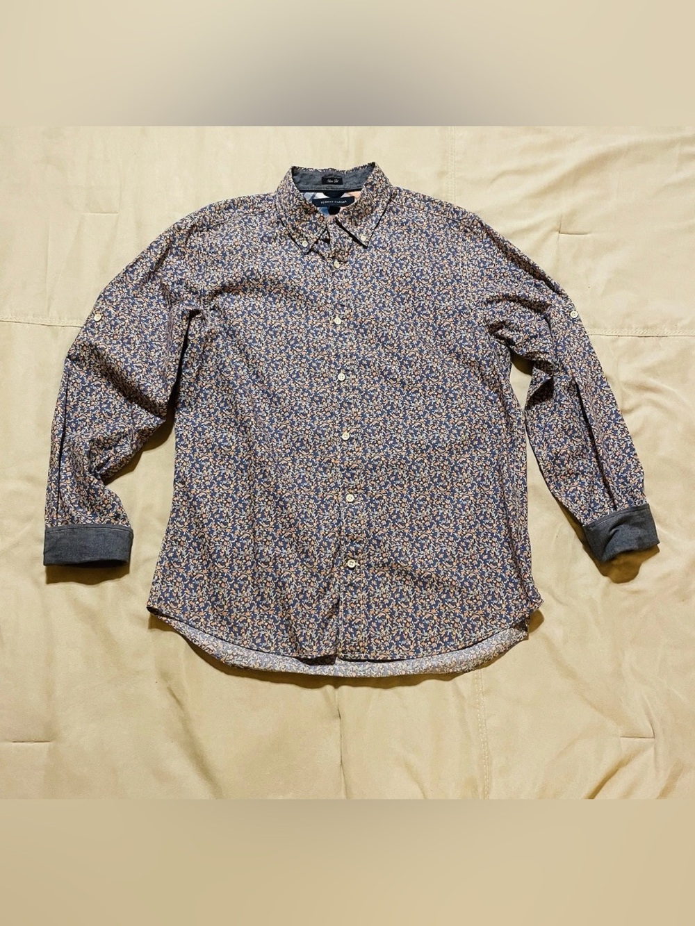 Tommy Hilfiger Button Shirt Men’s M Floral Chambray Roll-tab Long Sleeve Preppy